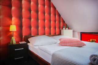 Апарт-отели Boogie Deluxe Old Town Вроцлав Двухместный номер с 1 кроватью и собственной ванной комнатой-32